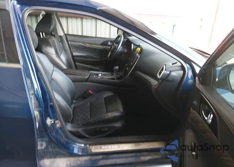 2017 Nissan Maxima 3.5 Platinum z USA, uszkodzony, nr VIN 1N4AA6AP3HC406158